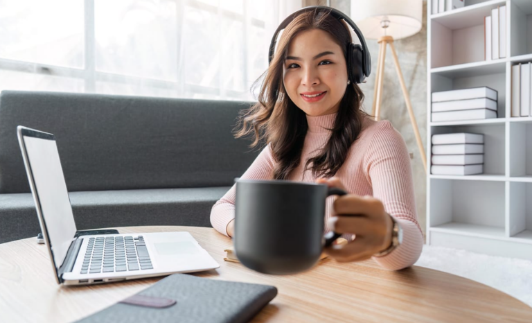 Online Income from Home Flexible Ways to Earn in 2026